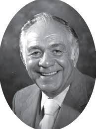 Thelma Decker's Instagram, Twitter & Facebook