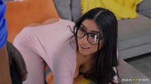 Free Brazzers: Breasty Violet Myers Game Was Interrupted By A Large Ebony  Knob On PornHD Porn Video HD HD phone wallpaper