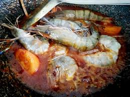 Udang bawang merah bawang putih cili merah besar sos tiram sos. Resepi Mudah Dan Cepat Sambal Sos Udang Galah Masak Masam Manis