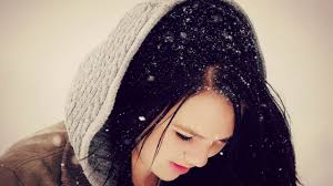 And it would be unforgivable not to appreciate their beauty. 2560x1440 Girl Snow Hood 1440p Resolution Wallpaper Hd Girls 4k Wallpapers Images Photos And Background