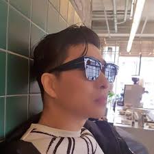 Aiden K Moon (@AidenKMoon)