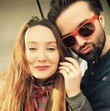Here's hollyoaks' claire cooper (jacqui mcqueen) as she answers some questions from the fans.no copyright intended. Ex Hollyoaks Co Stars Emmett J Scanlan And Claire Cooper Marry In New York On New Year S Eve