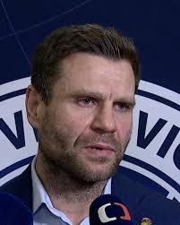 Už třetí kouč v sezoně: Vítkovice přebírá Václav Varaďa, bude i sportovním  manažerem — ČT sport — Česká televize