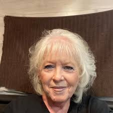 Make meatloaf in a muffin pan- it cooks in 15 minutes! GOOD RECIPE TO TRY!!  Full Recipe::: http://bit.ly/2IDC7i4