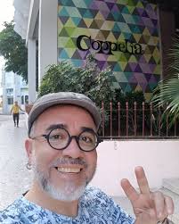 Llegando a Santa Clara, Villa Clara, Cuba, un buen helado en Coppelia.  #SantaClara #Cuba #CiudadLiberal #LaCiudadDelChe #RevolucionCubana