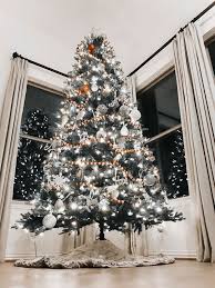 Looking for inspiration and a great mood with christmas aesthetic ideas save my collection of these christmas tree ideas xmas lights aesthetic wallpaper and cozy home decorations. White Christmas Aesthetic Page 3 Line 17qq Com