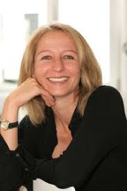 Martina navratilova was born on october 18, 1956 in revnice, czechoslovakia as martina subertová. Adworx Und Iq Mobile Starten Mobile Advertising Kooperation