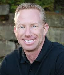 Jim Builder's Instagram, Twitter & Facebook