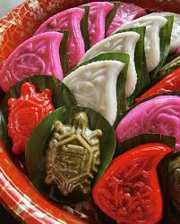 Kue kacang ретвитнул(а) kania kismadi. 18 Kueh Delivery Options To Enjoy Traditional Handmade Snacks From Home