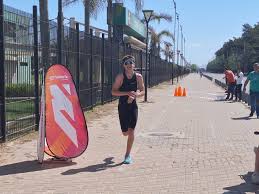 Tiene 14 años, practica triatlón: el funense que participará de los Juegos  Evita