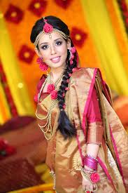 Bangledeshi Bride Gaye Holud Mehndi Look Indian Bride Bridal Outfits Flower Jewellery