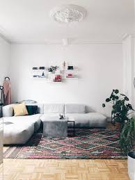 Stringregal Shelfie Altbau Altbauliebe Stuck W Rauminspiration Wohnzimmermobel Wohnzimmer Sofa