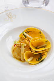 Homard Bleu D Audresselles Butternut Et Beurre De Curcuma Frais Recette Curcuma Frais Encas Sains Recettes Minceur