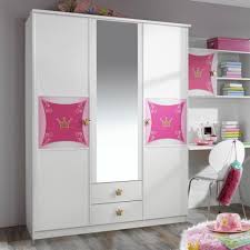Die farbkombinationen reichen von neutralem weiß und grau über warme holzfarben bis. Kleiderschrank Weiss Rosa 3 Turen B 136 Cm Kaufland De