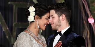 The jonas brothers are nominated tonight and performing. Priyanka Chopra Nach Hochzeit Hatten Wir Besser Planen Sollen