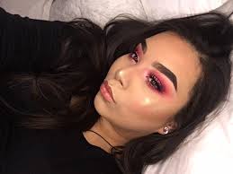 Please tell me this isn't part of Neon's grand debut 😭