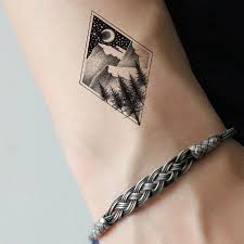Tattoo artists from los angeles to tokyo are inking customers with minimalist designs from geometric shapes to delicate patterns. Diamond Hill Temporary Tattoo Women Body Arm Hands Tattoo Stickers Small Geometric Valley Waterproof Tatoos Men Ankle Art Decals Temporary Tattoos Aliexpress