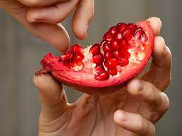 Btw, the verb may be to seed, but what you're hunting are actually arils. How To S Wiki 88 How To Eat Pomegranate Seeds