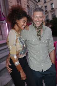 Les amazones sont un peuple de femmes guerrières dans la mythologie grecque, mais j'ai la chance d'en avoir certaines qui vivent avec moi@morganelay #artdirectionby.vincent cassel. Pin By Mira On Love Swirl Vincent Cassel Best Mens Fashion Tina Kunakey