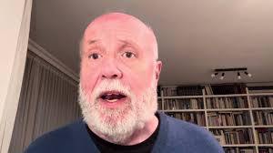 Exitazo de Nina Rivas, chelo y Gleb Koroleff, piano en la Filarmónica de  Oviedo