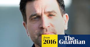 Detective cleared over Plebgate meeting with Andrew Mitchell