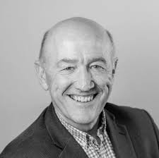 8 ways to build customer loyalty