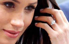 According to the description, her ring was designed by jean. Paris Hilton Shows Off Her 2 Million Engagement Ring Her Ie