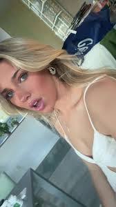 Amanda Steimle's Instagram, Twitter & Facebook