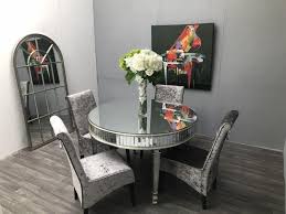 West elm's alexa round dining table is one such table. Round Mirrored Dining Table Large Silver Interiors Invogue