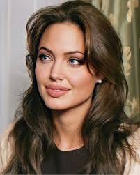 The father couldn't be patient when knowing his daughter was h.u.r.t by the  e.v.i.l sister.