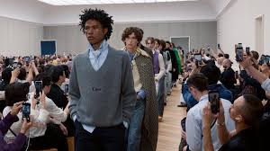 Bokep mbah maryono twiter responded to texts, booked time,