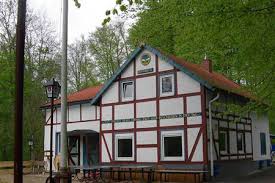 Die besuchergruppen lieben die gemütliche atmosphäre, die moderne küche und die ruhe in der hauseigenen kapelle. Senfkorn Gruppenhaus De