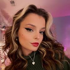 Keeley Jones and Isaiah Whitehead's Wedding Website