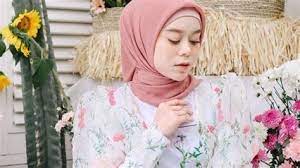 Xnxx prilly latuconsina buka bukaan / abg sma buka bukaan ~ bigo live 2020 terbaru.bukan hanya itu, keduanya juga bicara soal asmara. Xnxx Prilly Latuconsina Buka Bukaan Foto Gading Marten Dan Gisella Anastasia Di Acara Buka Bintang Film Danur Ini Ingin Memiliki Cheyennebg0 Images