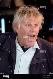 Mouth open gary hi-res stock photography and images