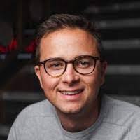 Hal Pettegrew's Instagram, Twitter & Facebook