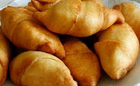 Sebenarnya resep pisang molen sendiri bahan yang digunakan sangat simpel dan sederhana. Resep Pisang Molen Raja Gurih Renyah Dan Empuk Resep Cute766