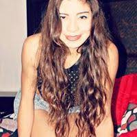 Nayeli Renteria's Instagram, Twitter & Facebook