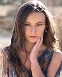 Meet our Managing Editor Julia Blanchette! She is a Mass Communication  major with a minor in Film Studies and Digital Production. Blanchette is  also a nanny for many sweet kiddos! 🫶 #CMUHorizonmag #