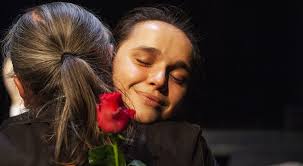 SEAGULL flew away in front of the audience