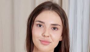 Angela Wild Biography/Wiki, Age, Height, Career, Photos & More