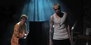 Участник комедийного шоу «saturday night live», шоу на mtv «guy code», «wild 'n out» и «failosophy». Pete Davidson Spoofs Eminem S Stan On Snl Watch Pitchfork