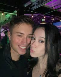 Dylan Hathaway (@dylan.hathaway.music) • Instagram photos and videos