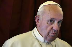 Последние твиты от papst franziskus (@pontifex_de). Bild Zeigt Hinterteil Von Model Papst Franziskus Liked Pikantes Foto Auf Instagram Panorama Stuttgarter Zeitung