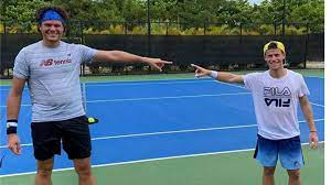 Milos raonic en conf' à melbourne. Fabio Fognini Spottet Uber Figur Von Milos Raonic Eurosport