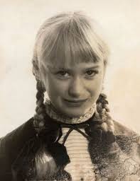 Holly Bower (@MsHollyBower)