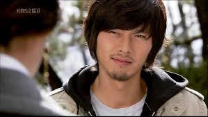 جبتلكم صور هاتعجبكم للمثل الكيووووت اوووى hyun bin بطل مسلسل my lovely samsoon hyun bin snow queen drama movies