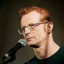 Robert Durko's Instagram, Twitter & Facebook