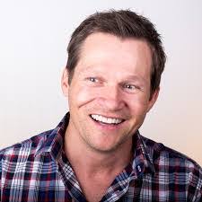 Danny Pena's Instagram, Twitter & Facebook