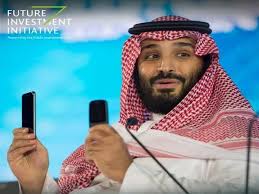 وفي أكتوبر الماضي، كان قد أعلن ولي العهد السعودي، الأمير محمد بن سلمان، عن خطة إنشاء منطقة نيوم، التي تمتد لأول مرة بين ثلاث دول وبحسب ما أعلنه بن سلمان، فإن المشروع سيركز على 9 قطاعات استثمارية متخصصة، على أن تنتهي المرحلة الأولى منه في 2025. ÙÙŠØ¯ÙŠÙˆ Ø¨Ù† Ø³Ù„Ù…Ø§Ù† Ø§Ù„ÙØ±Ù‚ Ø¨ÙŠÙ† Ù†ÙŠÙˆÙ… ÙˆØºÙŠØ±Ù‡Ø§ ÙƒÙ‡Ø°ÙŠÙ† Ø§Ù„Ù‡Ø§ØªÙÙŠÙ† Ø§Ù„Ù‚Ø§Ù‡Ø±Ø© Ù…ØµØ±Ø§ÙˆÙŠ ÙˆØµÙ ÙˆÙ„ÙŠ Ø§Ù„Ø¹Ù‡Ø¯ Ø§Ù„Ø³Ø¹ÙˆØ¯ÙŠ Ù…Ø­Ù…Ø¯ Ø¨Ù† Ø³Ù„Ù…Ø§Ù† Ø§Ù„Ù…Ù†Ø·Ù‚Ø© Ø§Ù„Ø§Ø³ØªØ«Ù…Ø§Ø±ÙŠØ© Baseball Cards Baseball Sports